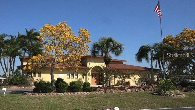 Building Photo - 10 Boca Ciega St