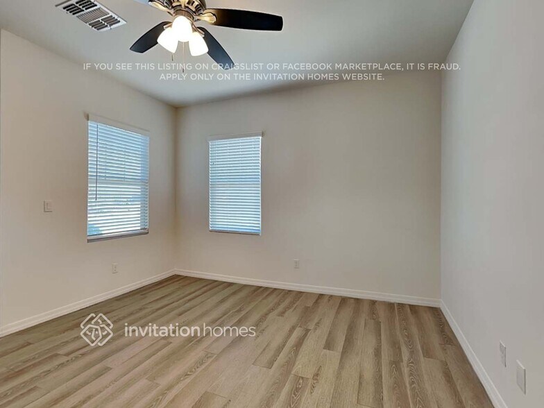 Building Photo - 19143 W Elm St