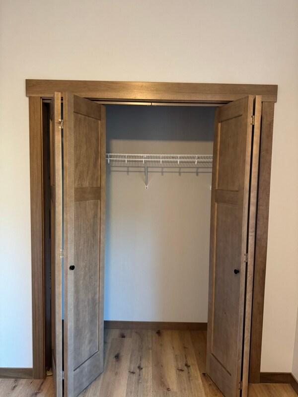 Building Photo - 600 Hickory St