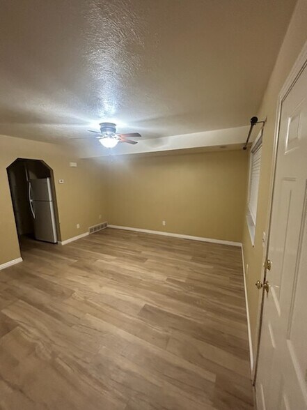 Building Photo - 218 W 1458 S