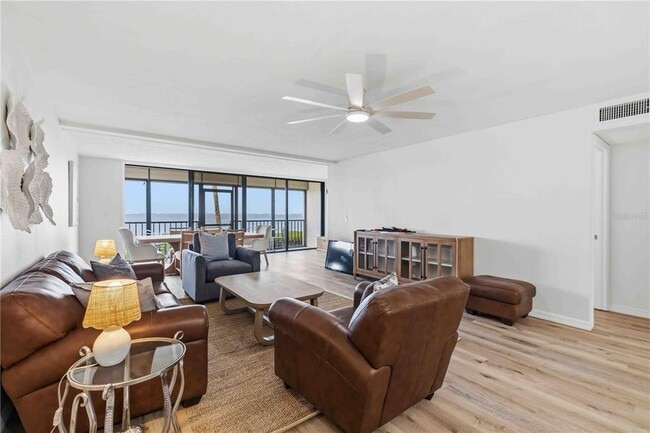 Building Photo - 3420 Wild Oak Bay Blvd