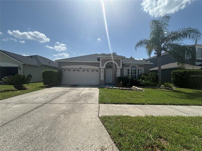 Building Photo - 10510 Beneva Dr
