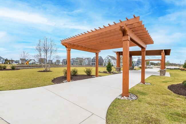 Building Photo - 302 Lydia St