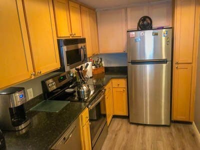 Building Photo - Beautiful and Updated Banker's Hill 1BR/1BA Condo!