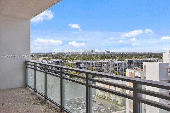 Building Photo - 3535 S Ocean Dr