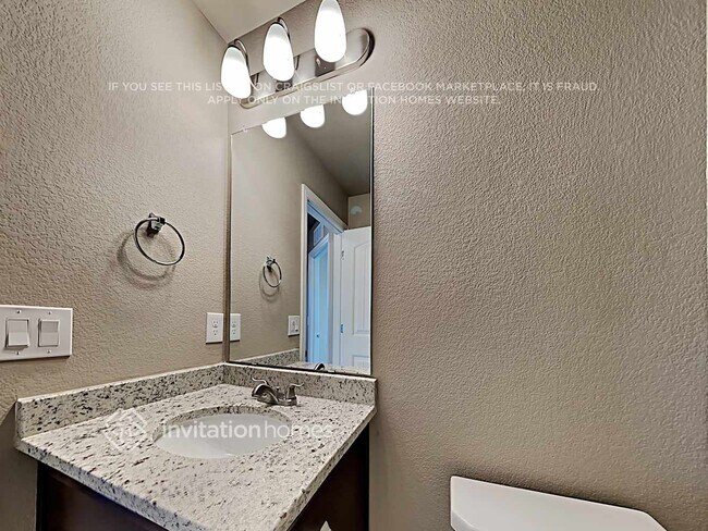 Building Photo - 6133 Nash Dr