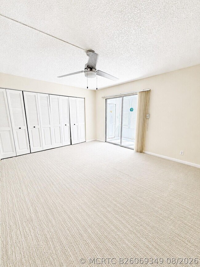 Building Photo - 1089 Wolverton E