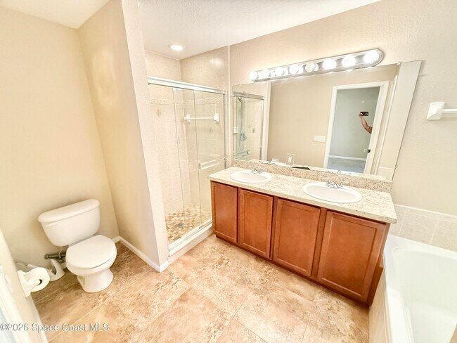 Building Photo - 7968 Evelyn Ct