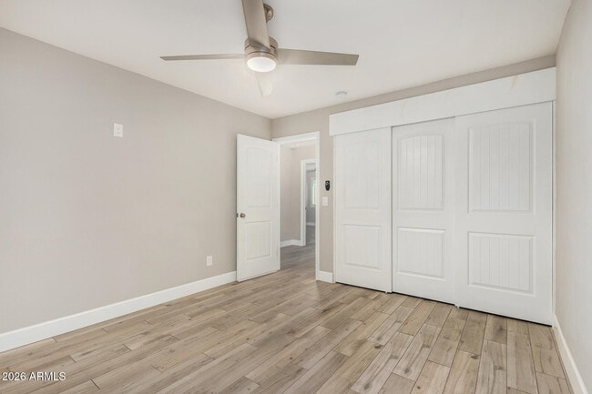 Building Photo - 429 W Flower St