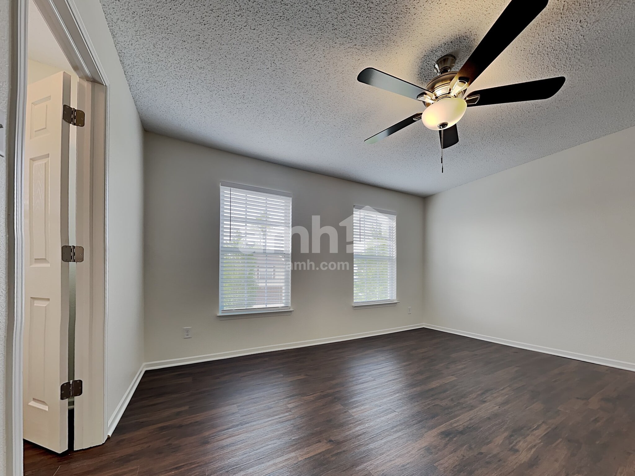 Building Photo - 12907 Old Glory Dr