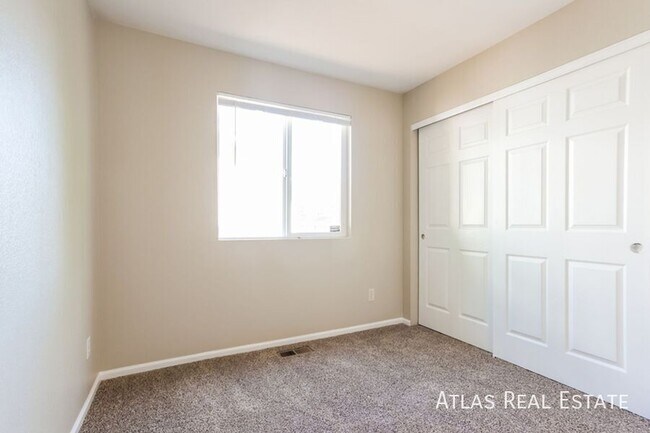 Building Photo - 19558 E 18th Ave