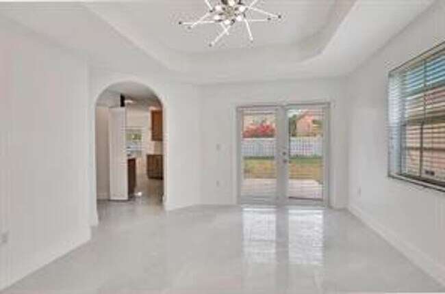 Building Photo - 2410 NW 137th Terrace