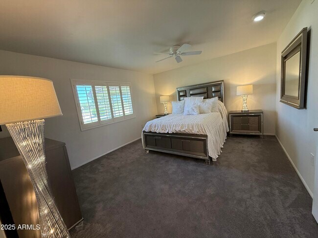 Building Photo - 10416 W Prairie Hills Cir