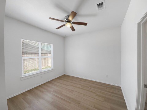 Building Photo - 5711 Kemper St