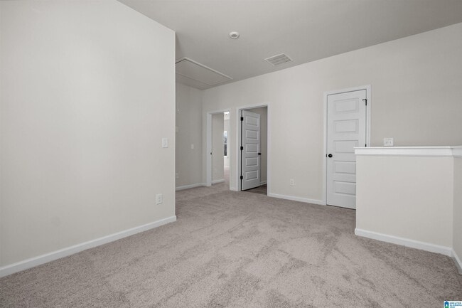 Building Photo - 608 Pine Valley Trl