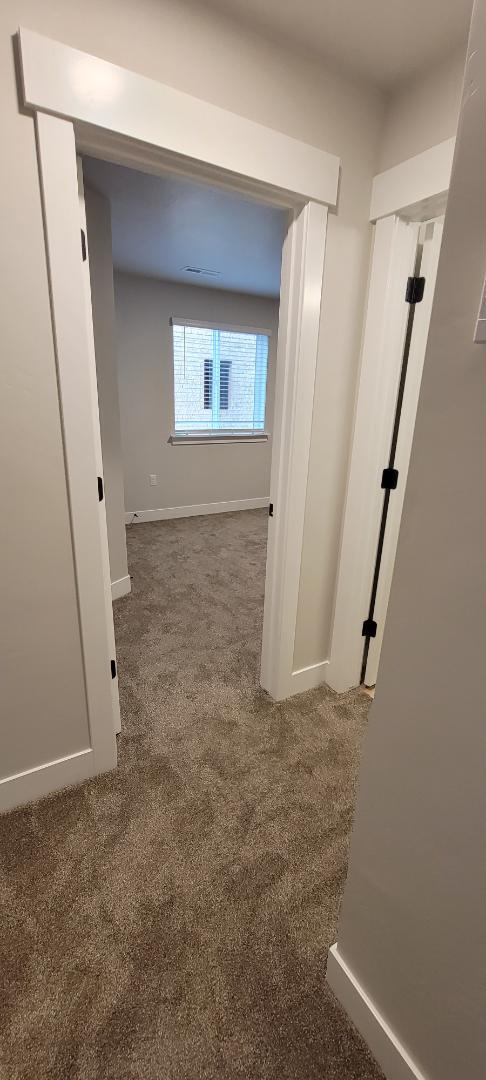 Building Photo - 12307 Eovaldi Ave