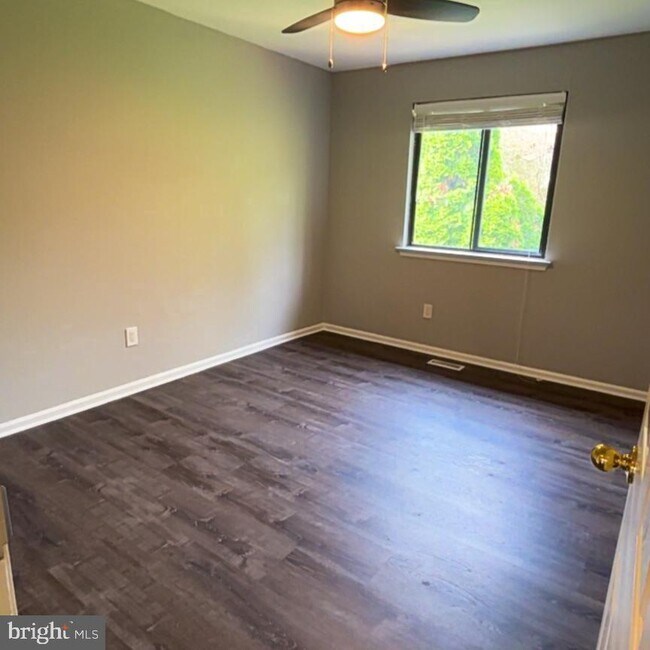 Building Photo - 3408 Stafford Pl