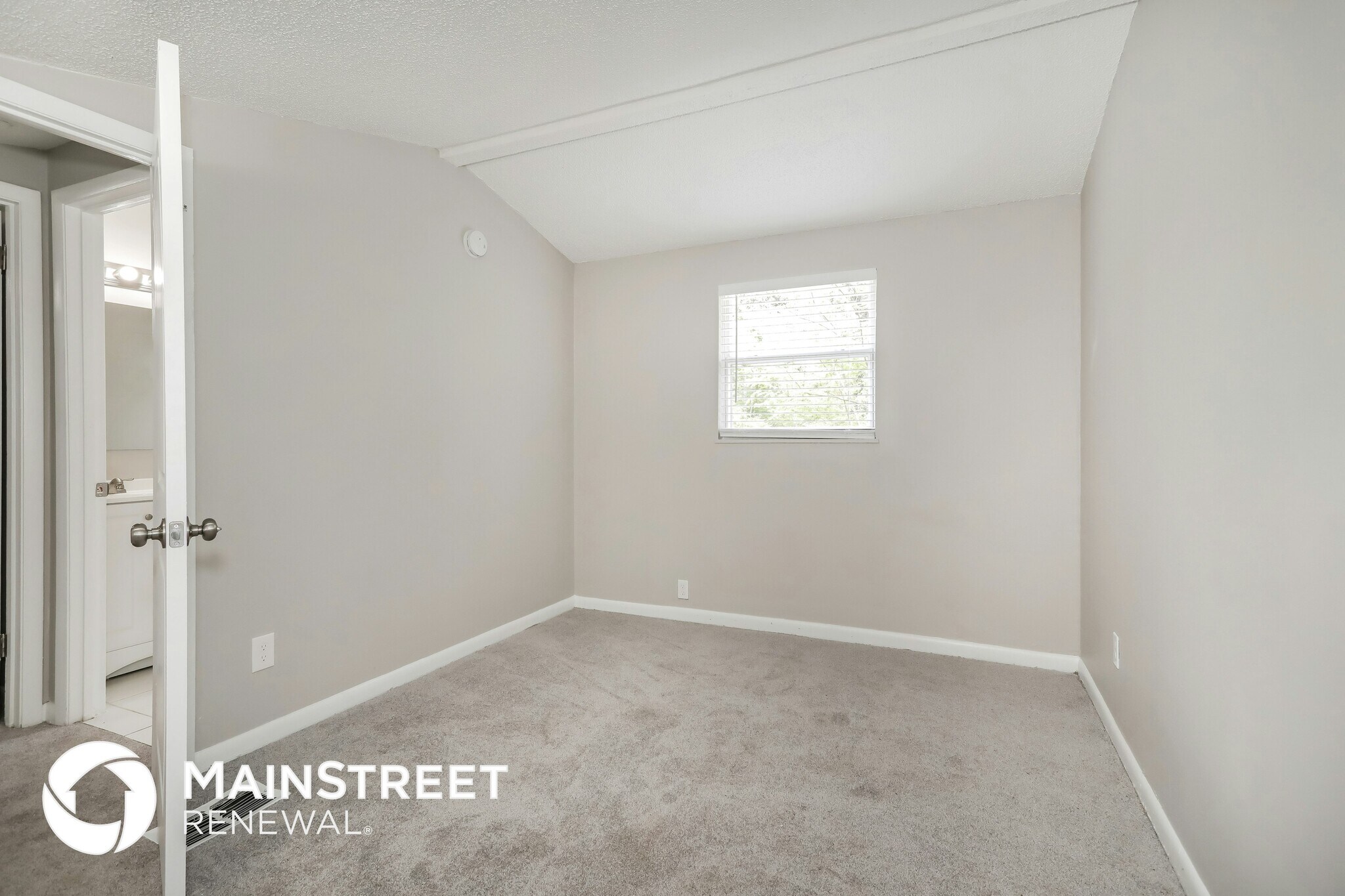 Building Photo - 4804 Ducheneau Dr