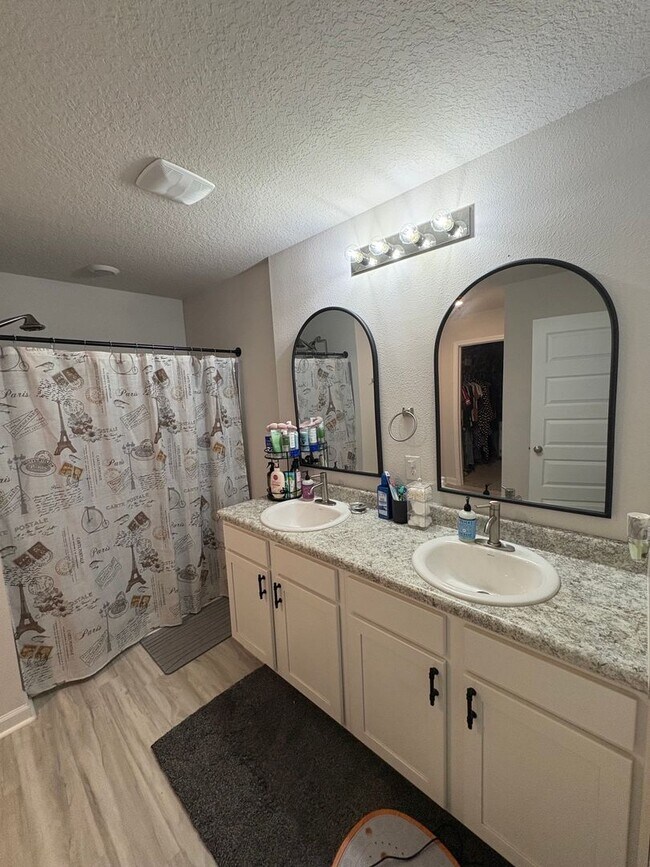 Building Photo - 6731 Cambrian Ridge