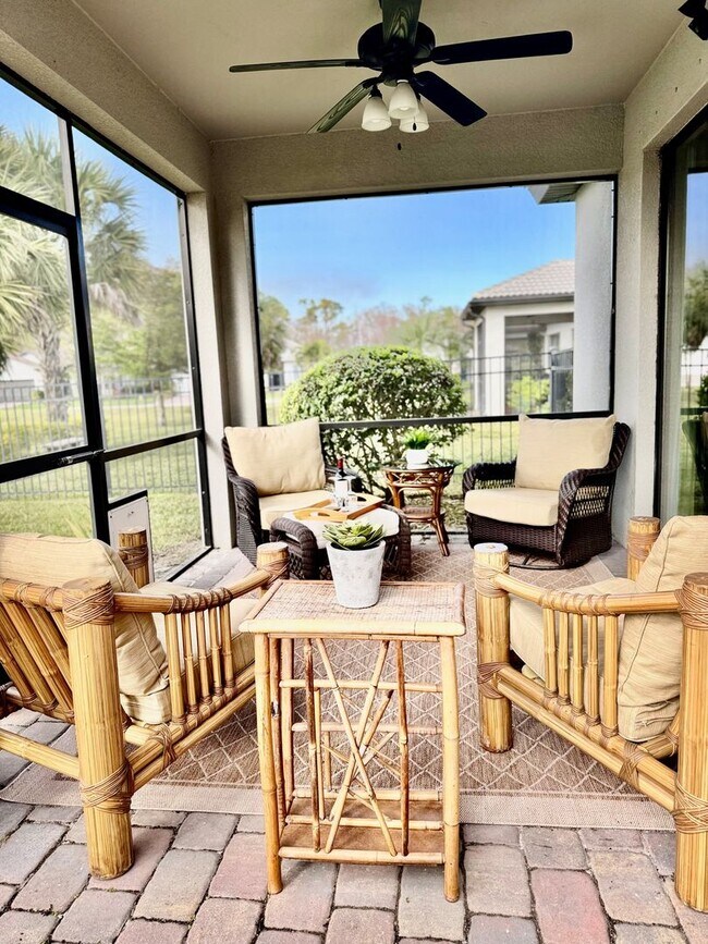 Building Photo - Fully Furnished Seasonal Rental Home & DOG FRIENDLY! AVAIL NOW