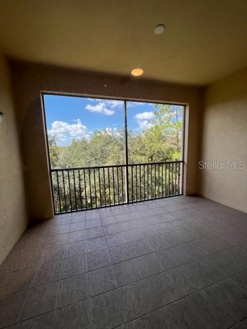 Building Photo - 7710 Lake Vista Ct