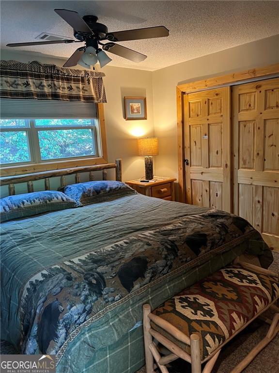 Building Photo - 266 Gates Club Rd