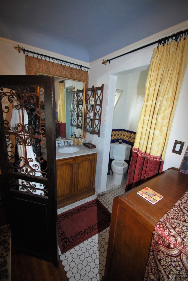 Bathroom area with Corner Shower - 1402 S Weymouth Ave