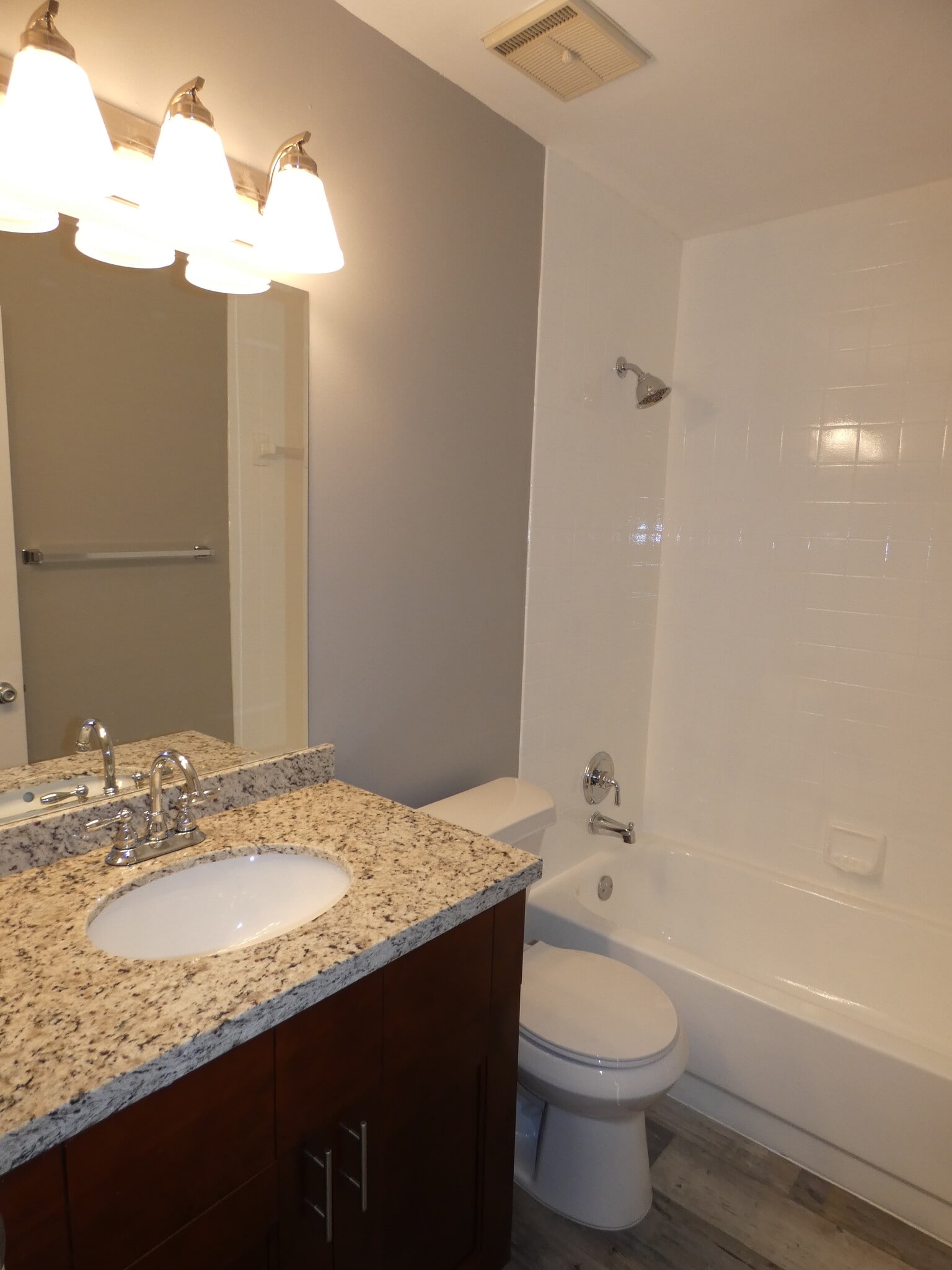 Building Photo - 8911 NW 28th Dr