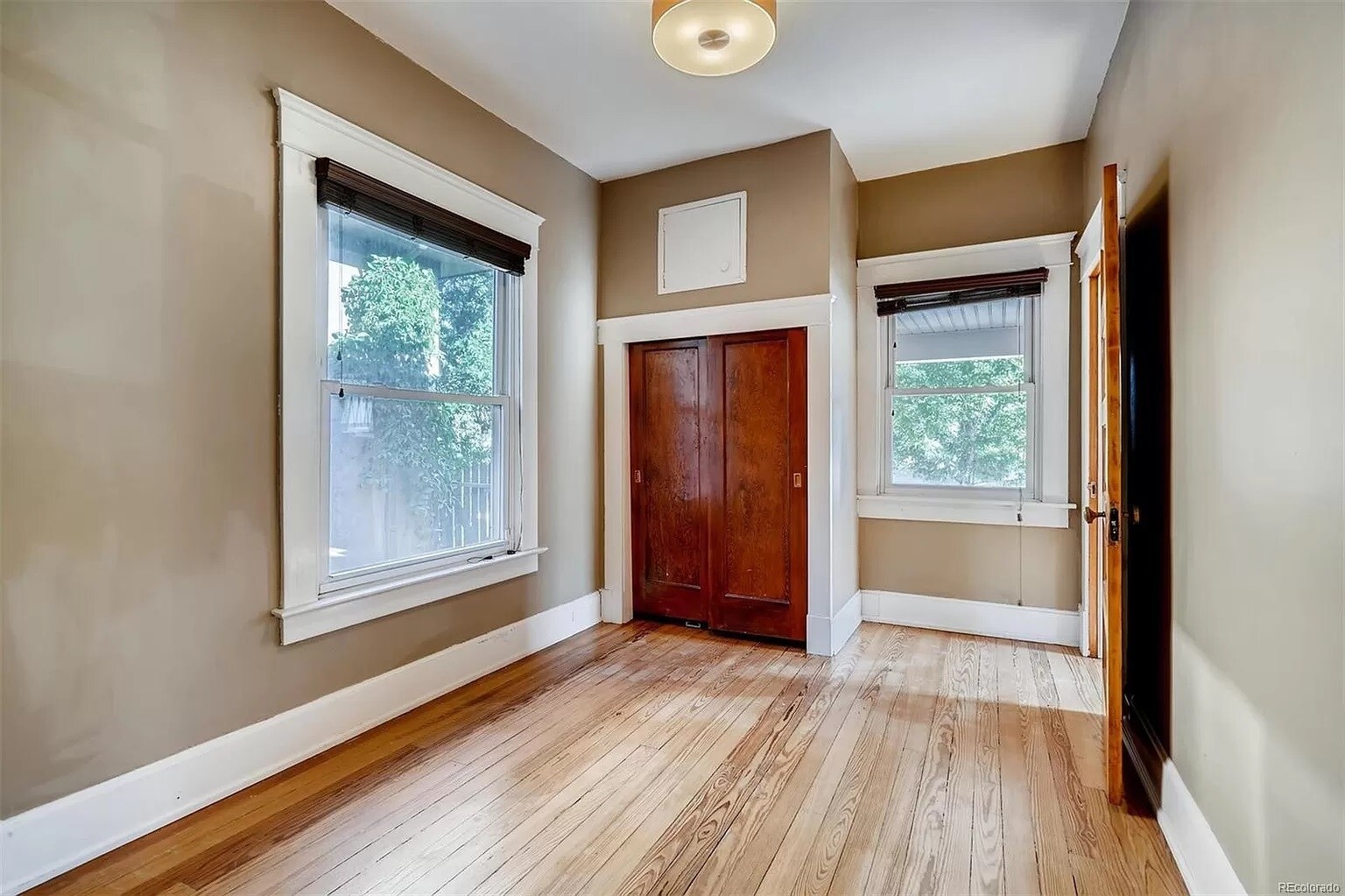 Building Photo - 2110 W 29th Ave