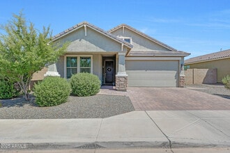Building Photo - 2306 E Branham Ln