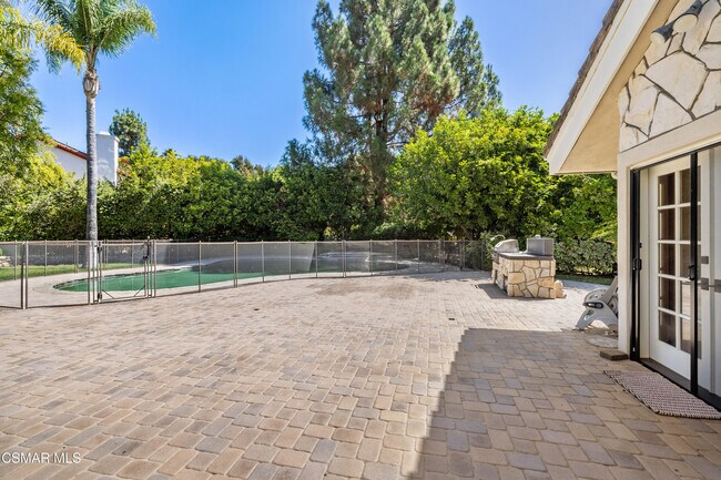 Building Photo - 1241 Canyon Rim Cir