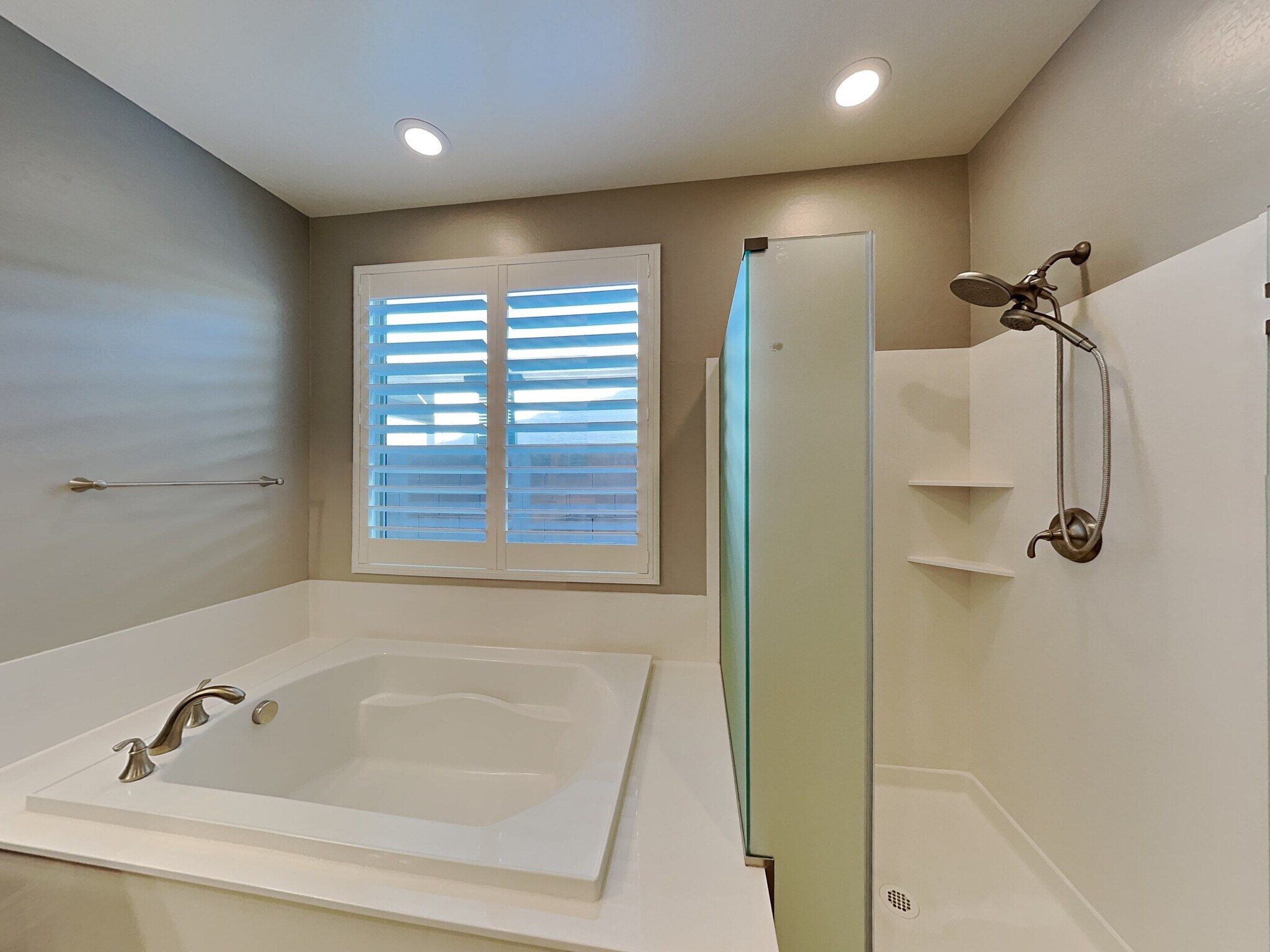 Building Photo - 22530 E Tierra Grande