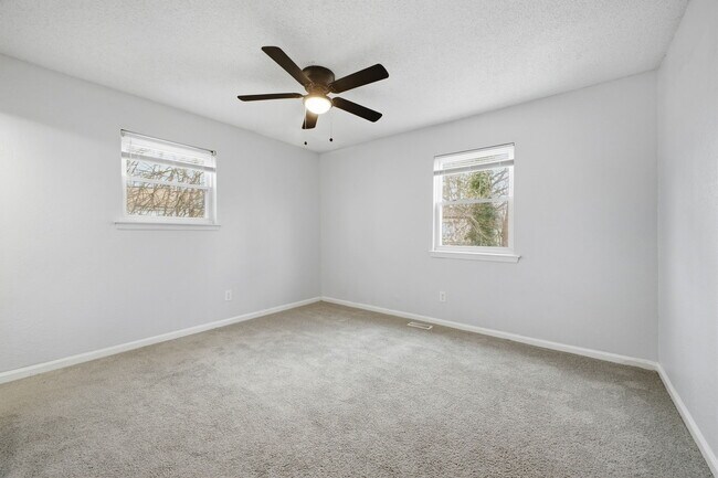 Building Photo - 3228 Dunnbury Ct