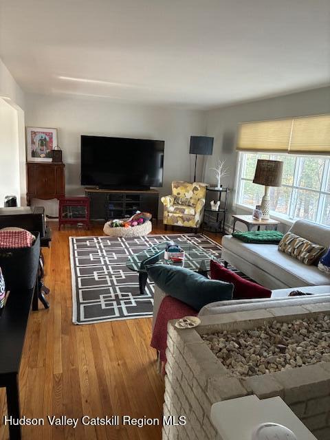 Building Photo - 7 Holly Hills Dr