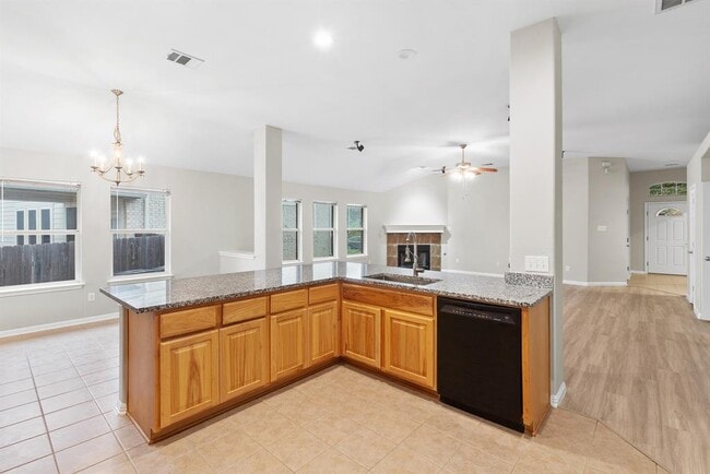 Building Photo - 2205 Speidel Dr