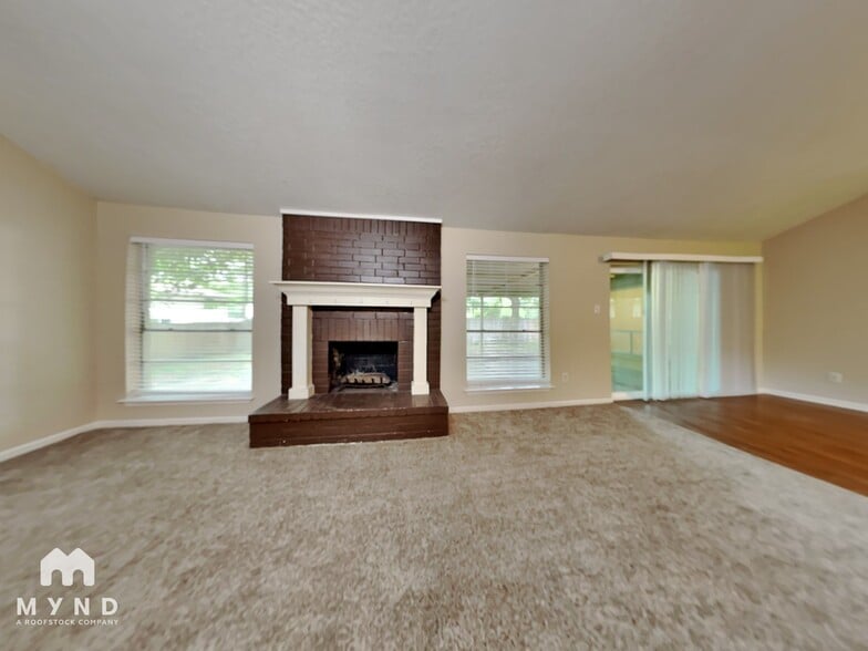 Building Photo - 3430 Deer Valley Dr