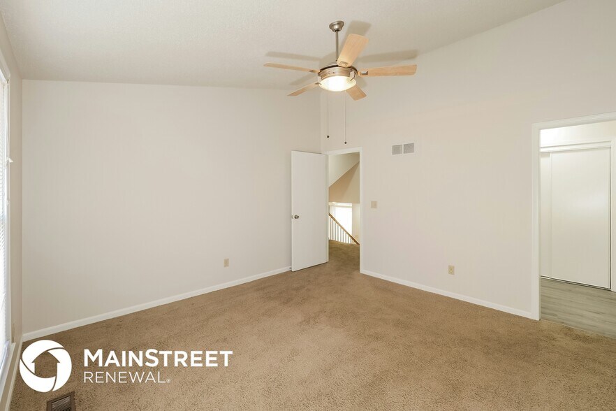 Building Photo - 6303 W 152nd St