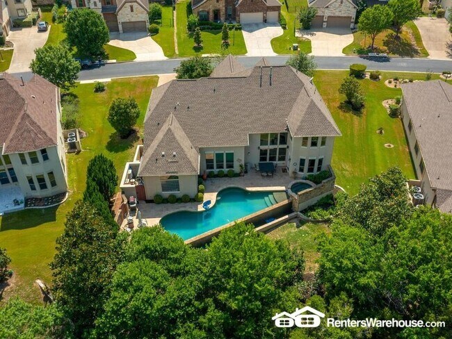 Building Photo - 206 Varco Dr
