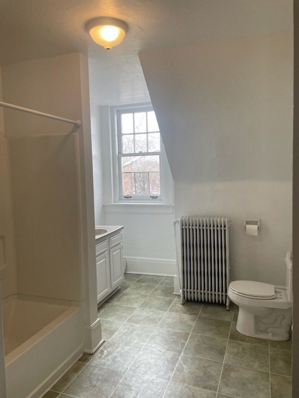 Building Photo - 1134 Westover Ave