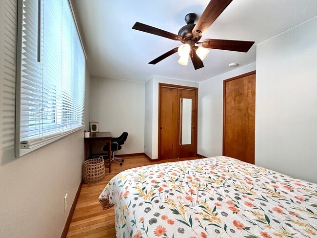 Building Photo - Four Bedroom Home in Southeast Grand Rapids