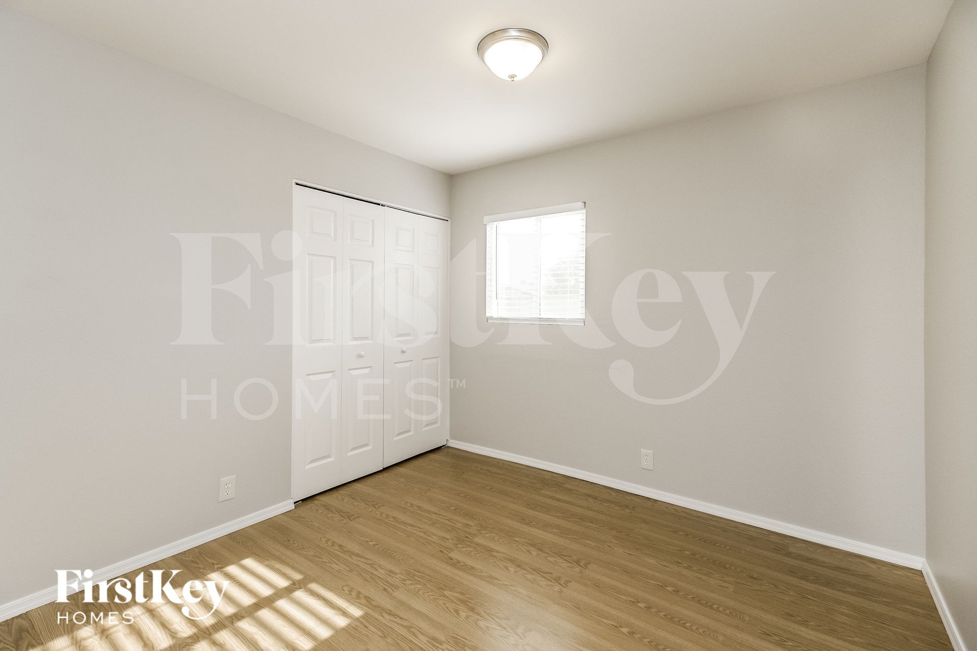 Building Photo - 2701 N Hartford St