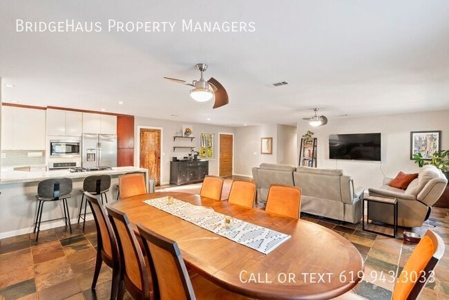 Building Photo - 3214 Mira Mesa Ave