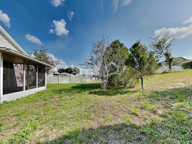 Building Photo - 1718 Westminster Trl