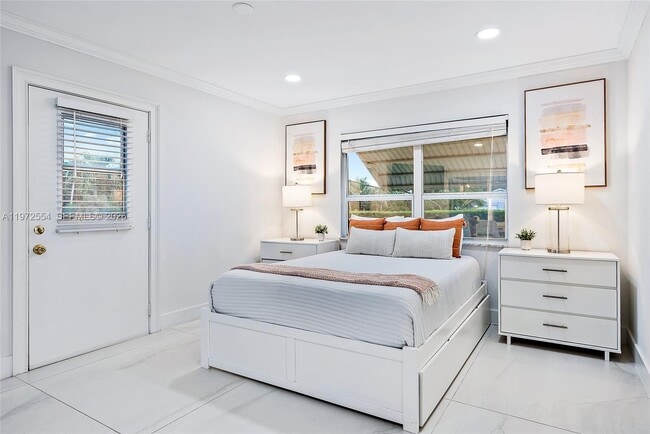 Building Photo - 4912 S Kay St