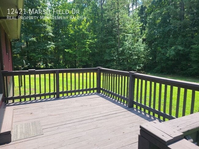Building Photo - 12421 Marsh Field Dr