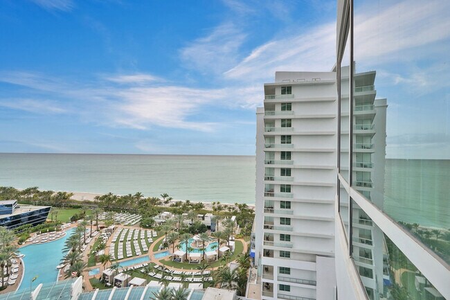 Building Photo - 4401 Collins Ave