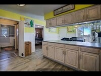 Building Photo - 5939 N Log Rd