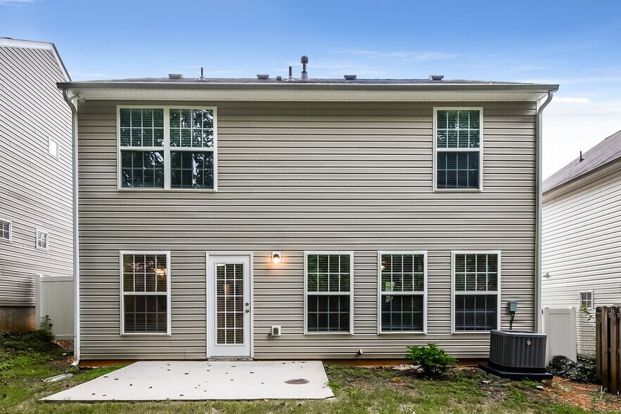Building Photo - 239 Topaz Dr