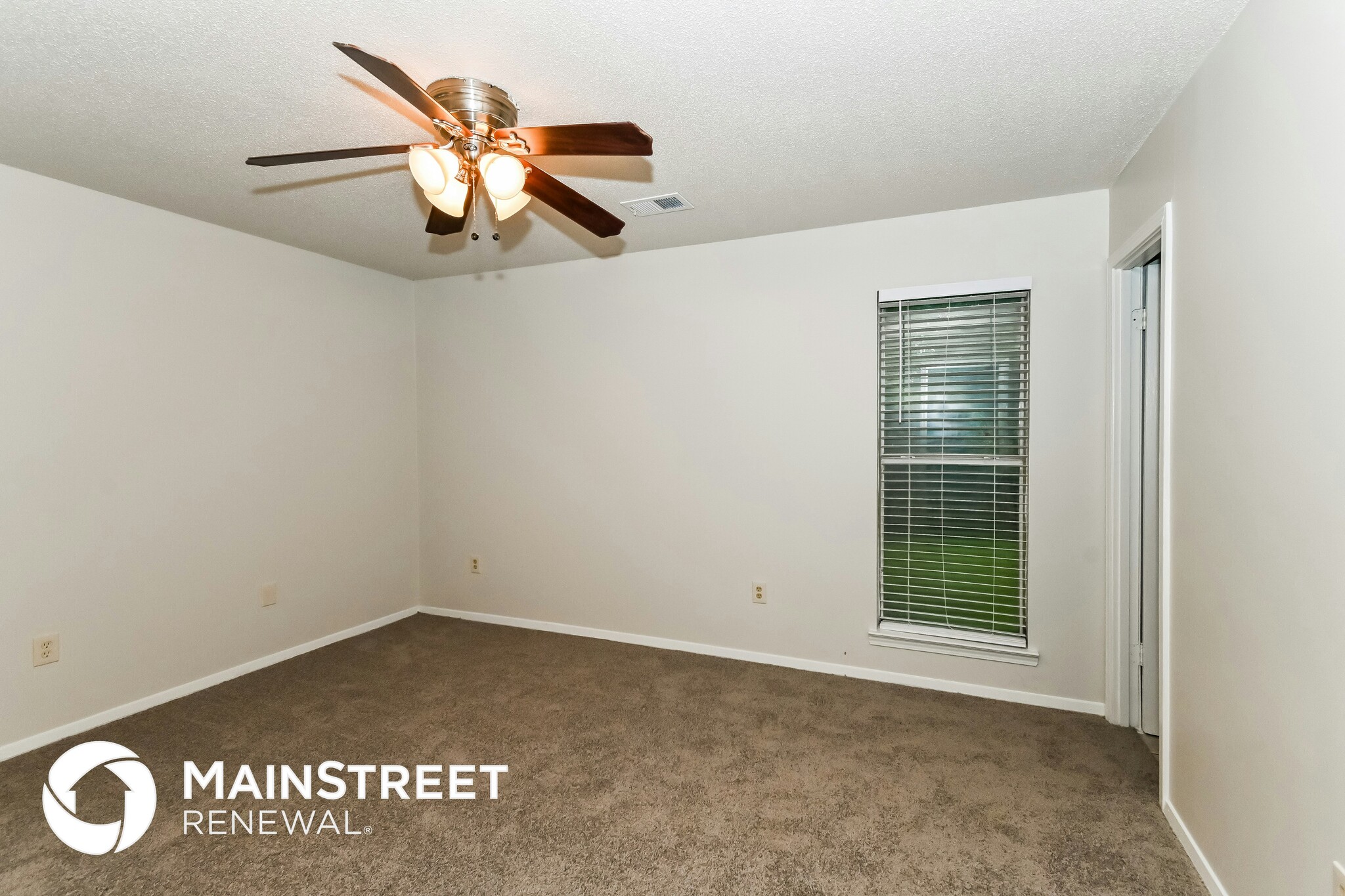 Building Photo - 3720 Ramblewood Dr
