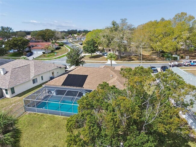 Building Photo - 1062 Greenturf Rd